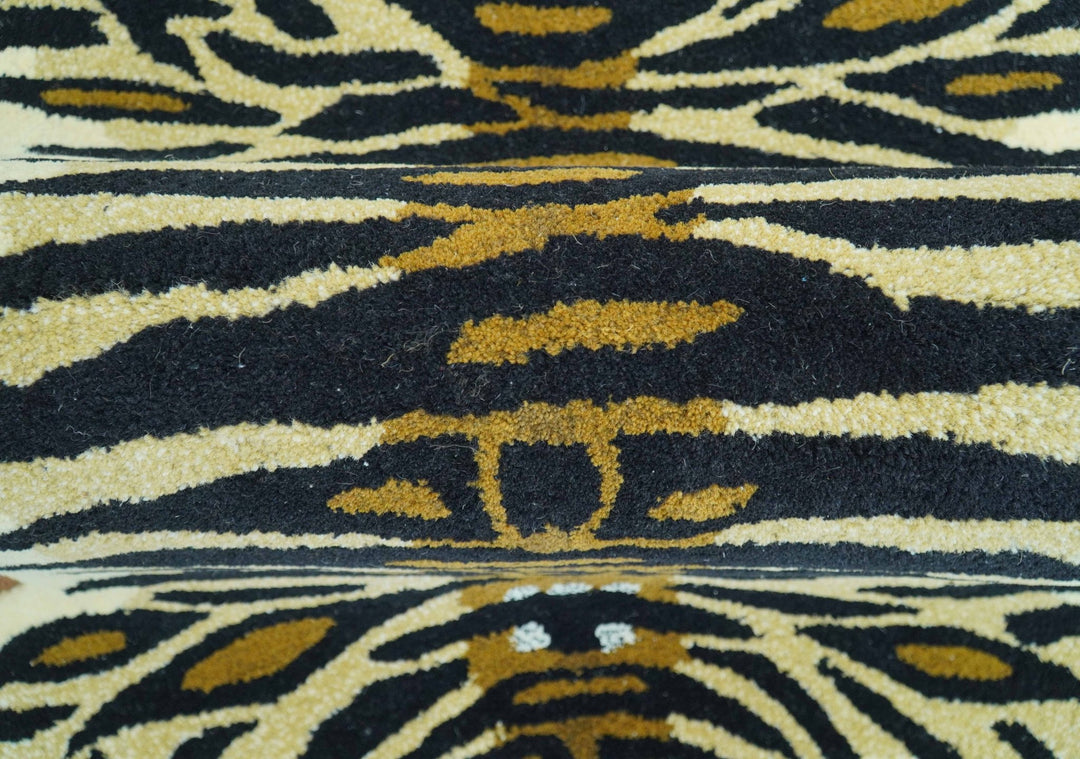 Hand Tufted Animal Tiger Black 3x5 Wool Area Rug - The Rug Decor