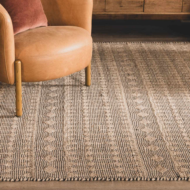 Hanston Modern Style Beige And Black Hand Woven Area Rug - The Rug Decor