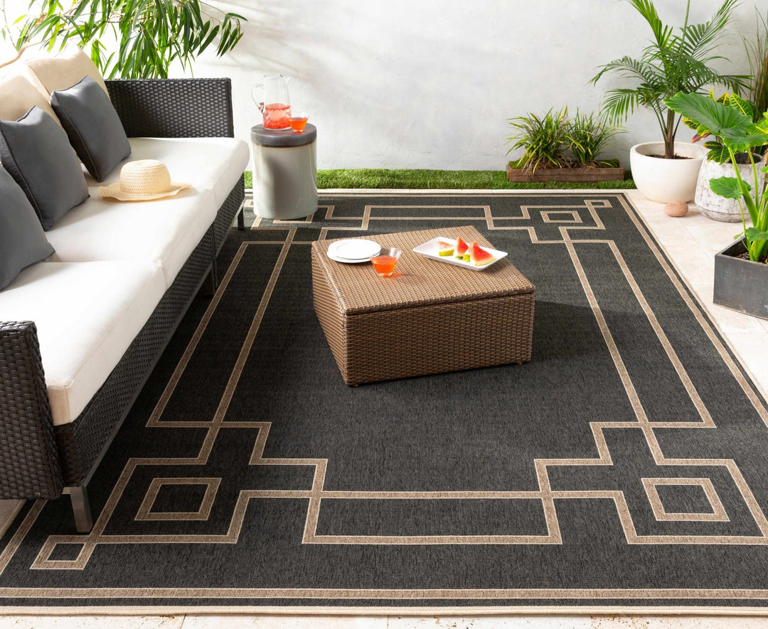 Harborcreek Modern Geometric Design Charcoal And Beige Rug - The Rug Decor