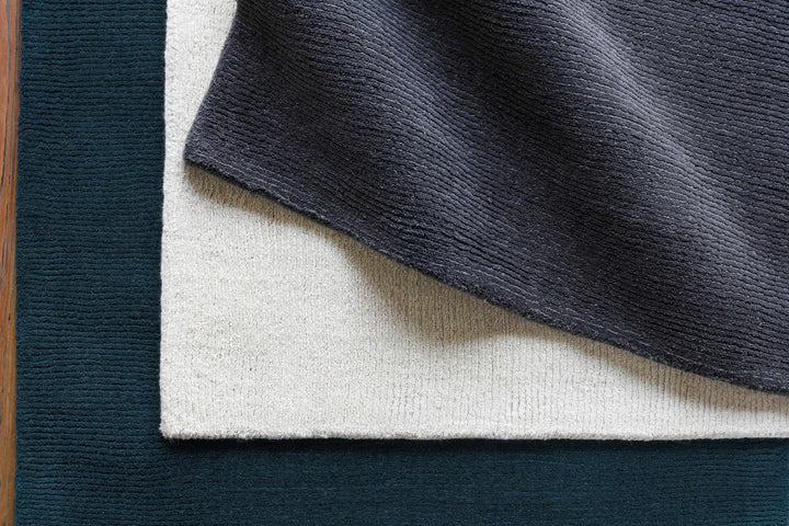 Hopewell Dark Blue Modern Solid Wool Area Rug - The Rug Decor