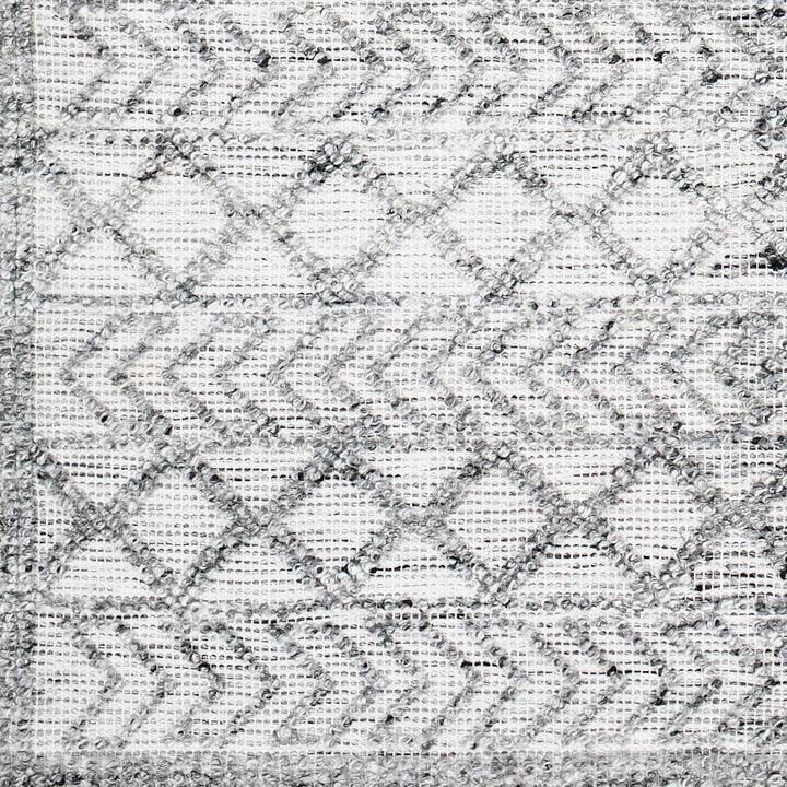 Hosa Modern Geometric Design Gray And Ivory Hand Woven Rug - The Rug Decor