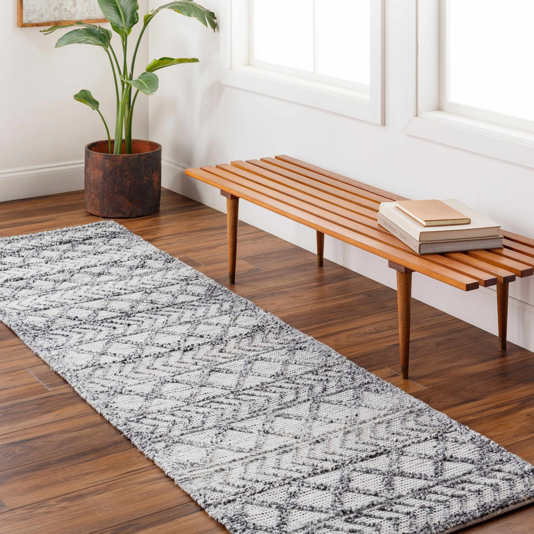 Hosa Modern Geometric Design Gray And Ivory Hand Woven Rug - The Rug Decor