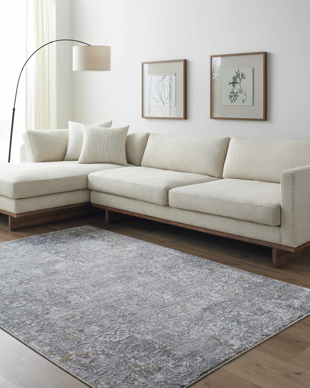 Ifama Modern Abstract Design Gray Rug with Fringes - The Rug Decor