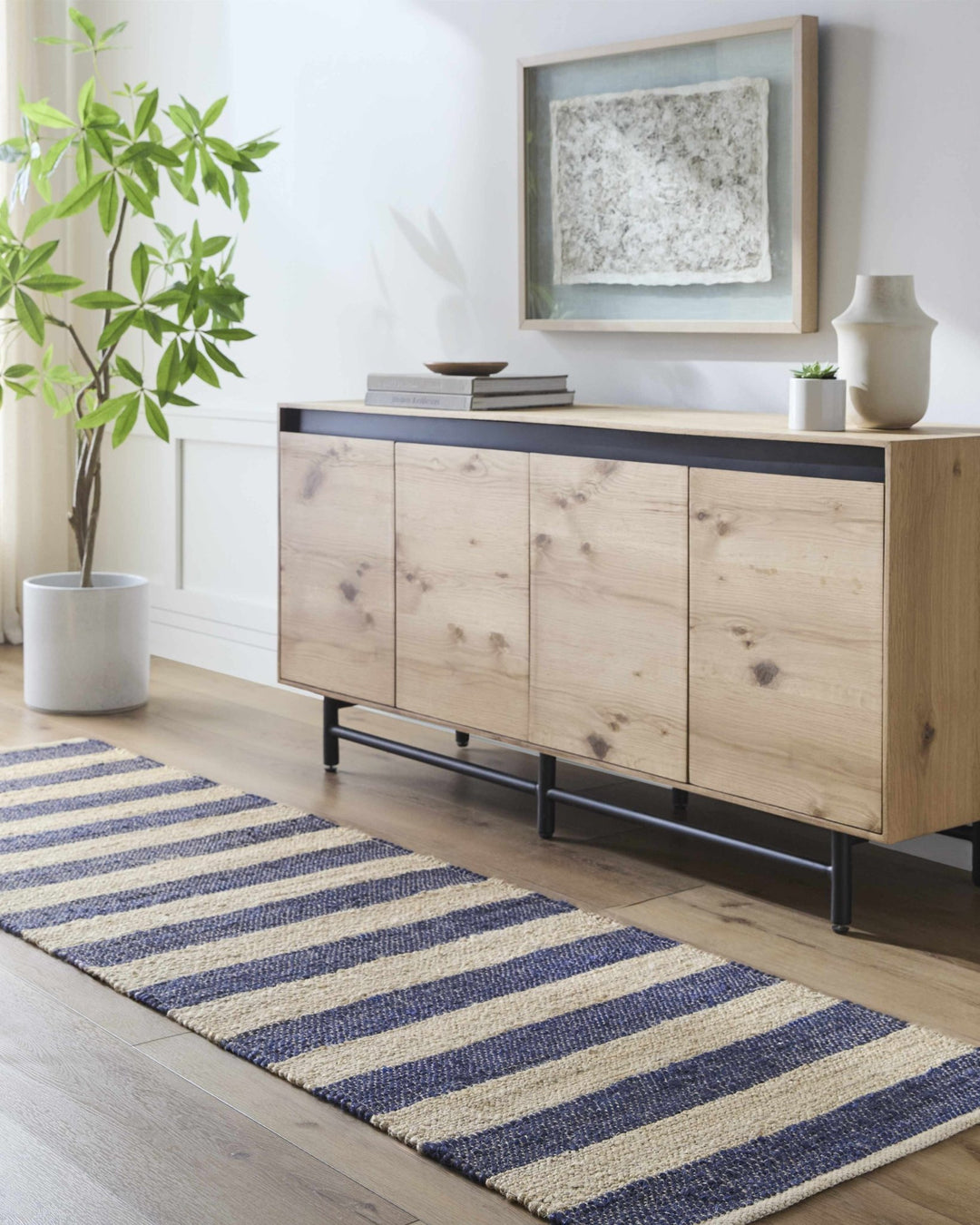 Ilkay Modern Stripes Beige And Black Jute Area Rug - The Rug Decor