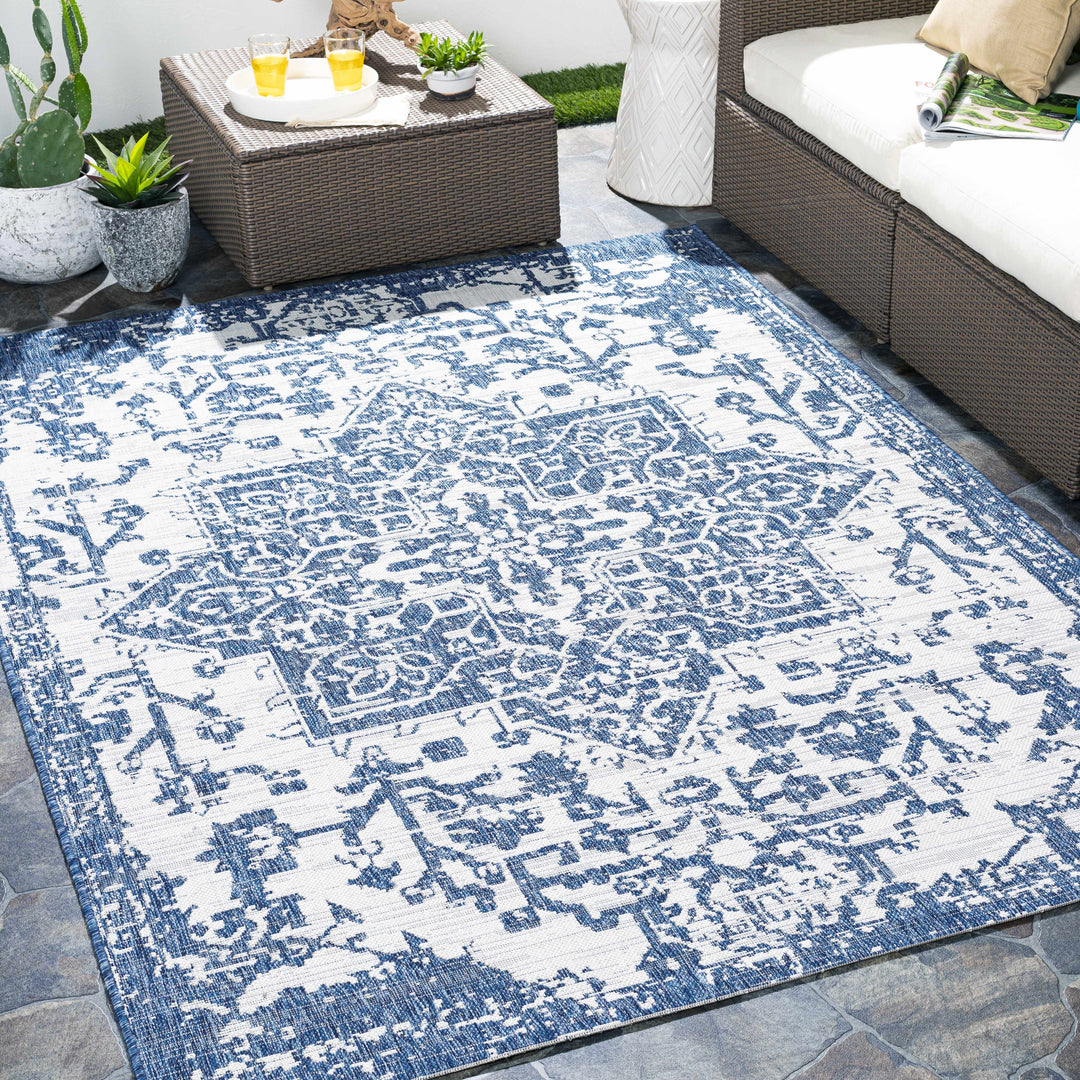 Inkberrow Blue And Ivory Traditional Style Indoor Outdoor Area Rug