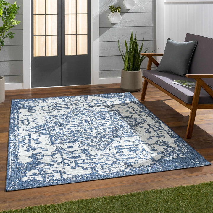 Inkberrow Blue And Ivory Traditional Style Indoor Outdoor Area Rug