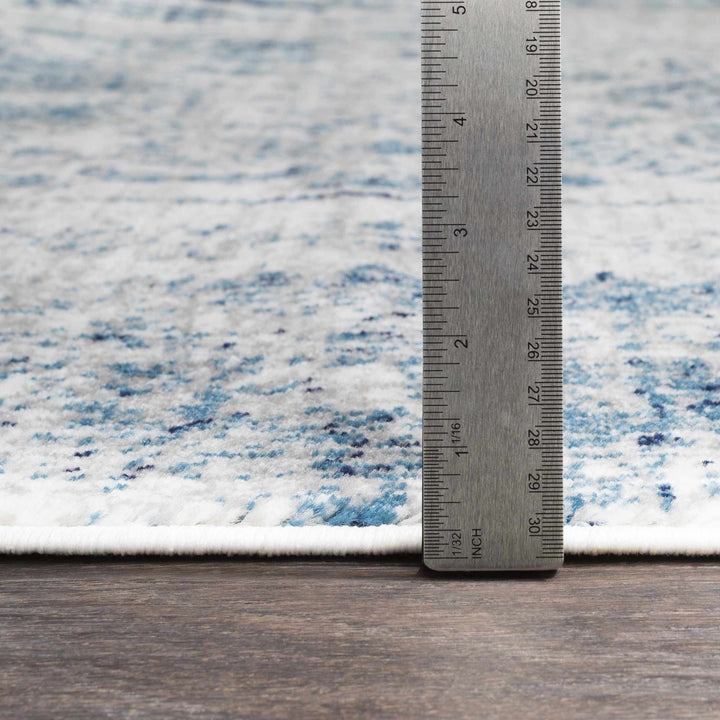 Inkom Traditional Style Ivory And Blue Area Rug - The Rug Decor
