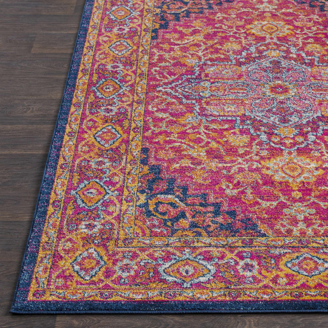 Inverkeithing Traditional Pink And Navy Area Rug - The Rug Decor