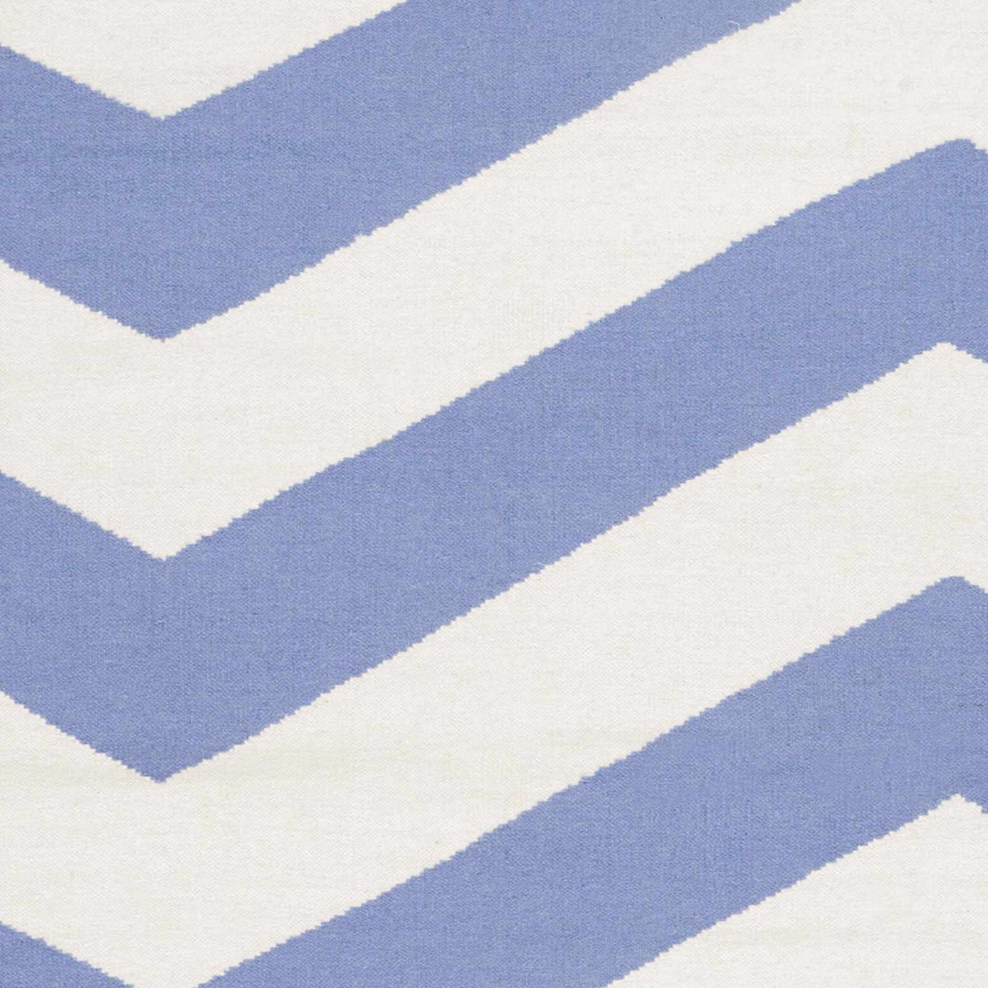 Irmo  Ivory And Blue Modern Style Hand Woven Area Rug