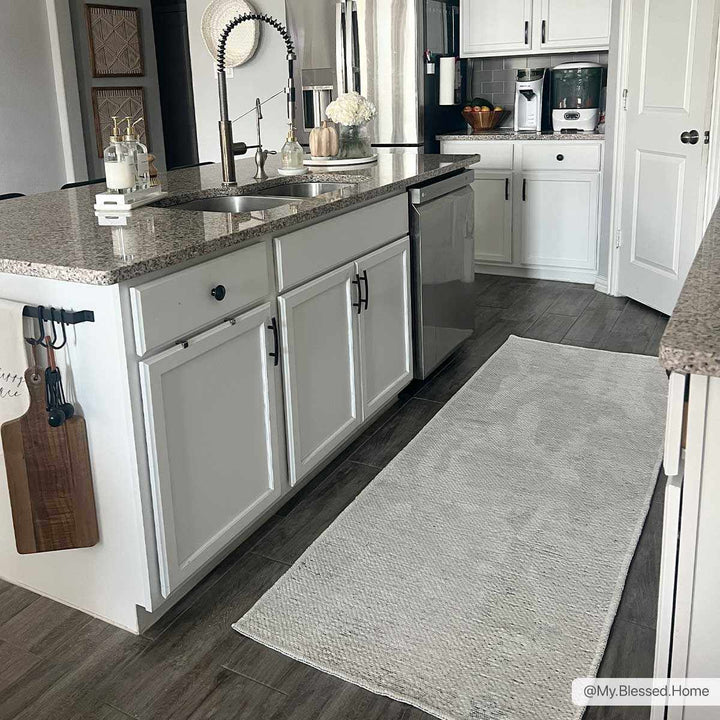 Isako Modern Abstract Ivory And Gray Area Rug - The Rug Decor