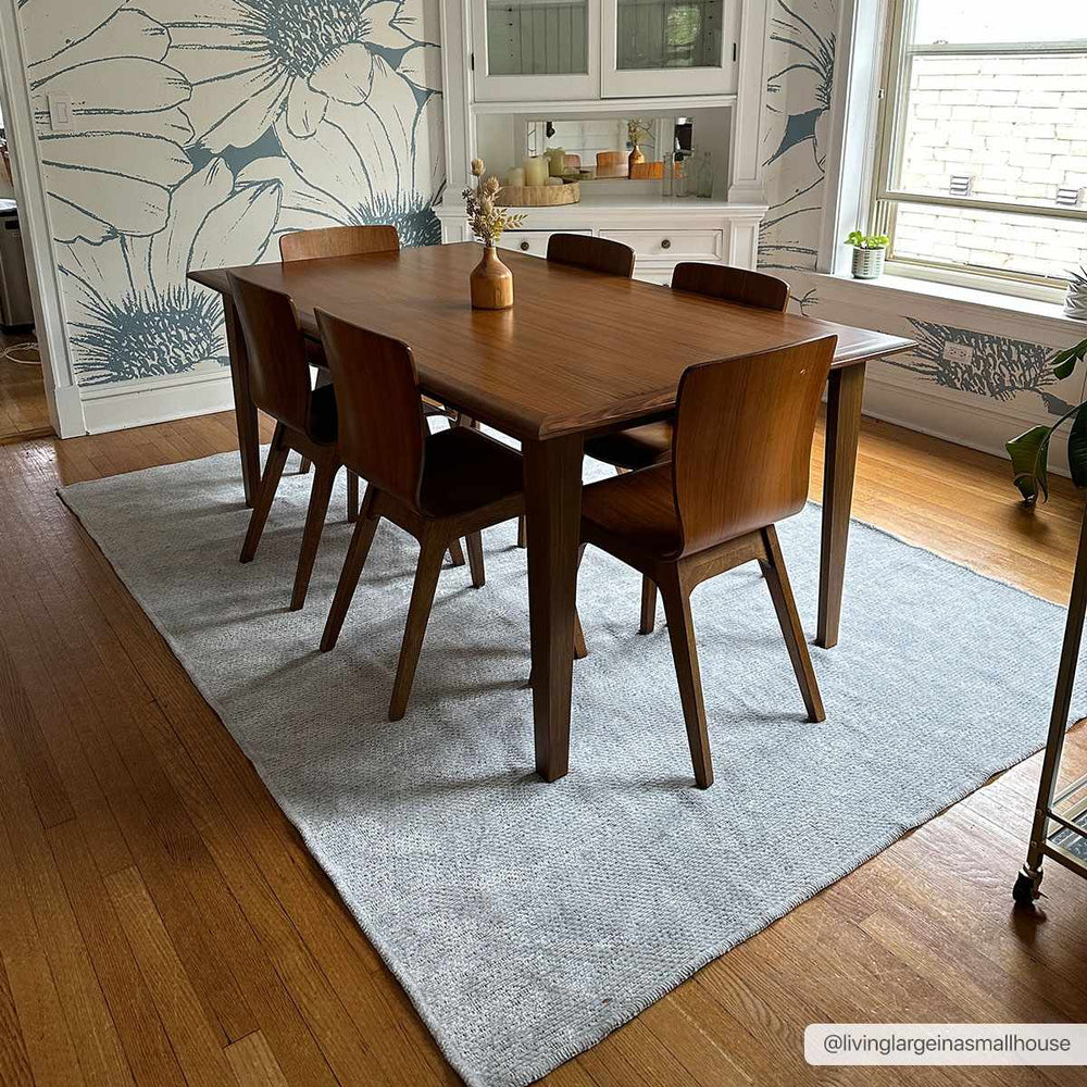 Isako Modern Solid Design Silver Washable Rug - The Rug Decor