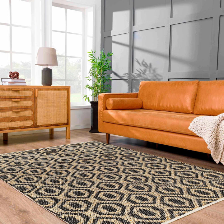 Isaye Contemporary Tan And Charcoal Rug - The Rug Decor