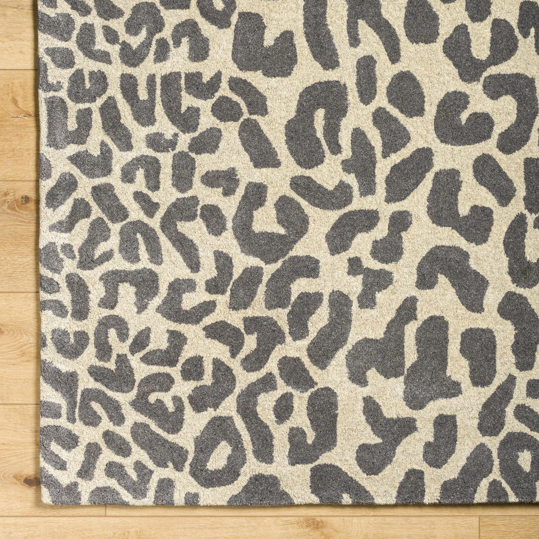 Iseul Leopard Print Gray And Beige Hand Tufted Wool Area Rug