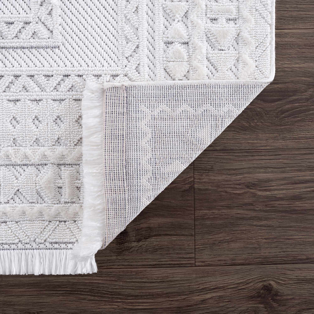 Ivory Alya Textured Medallion Fringe Area Rug - Clearance - The Rug Decor