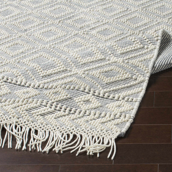 Ivory and Charcoal Flatwoven Traditional Geometrical design Dhurrie Rug Woolen Chunky and Soft Trellis Wool and Cotton Area Rug - The Rug Decor