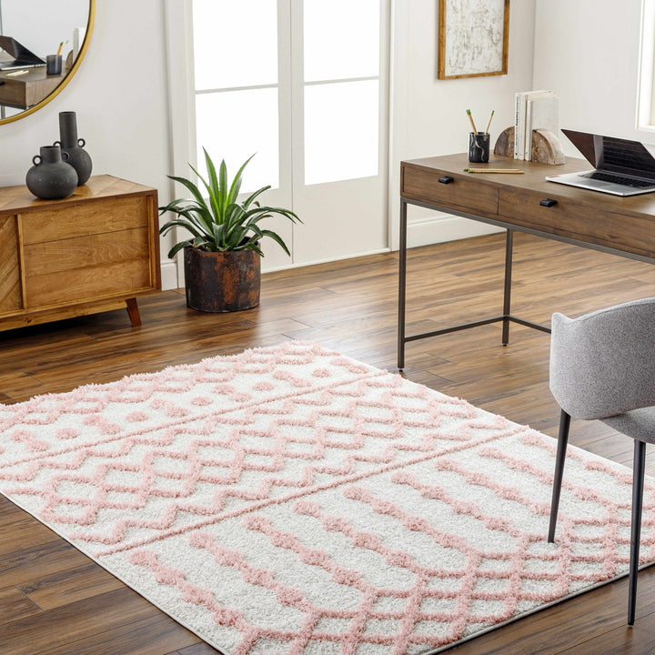 Ivory and Peach Tribal Design High low Texture Plush Pile Area Rug - The Rug Decor