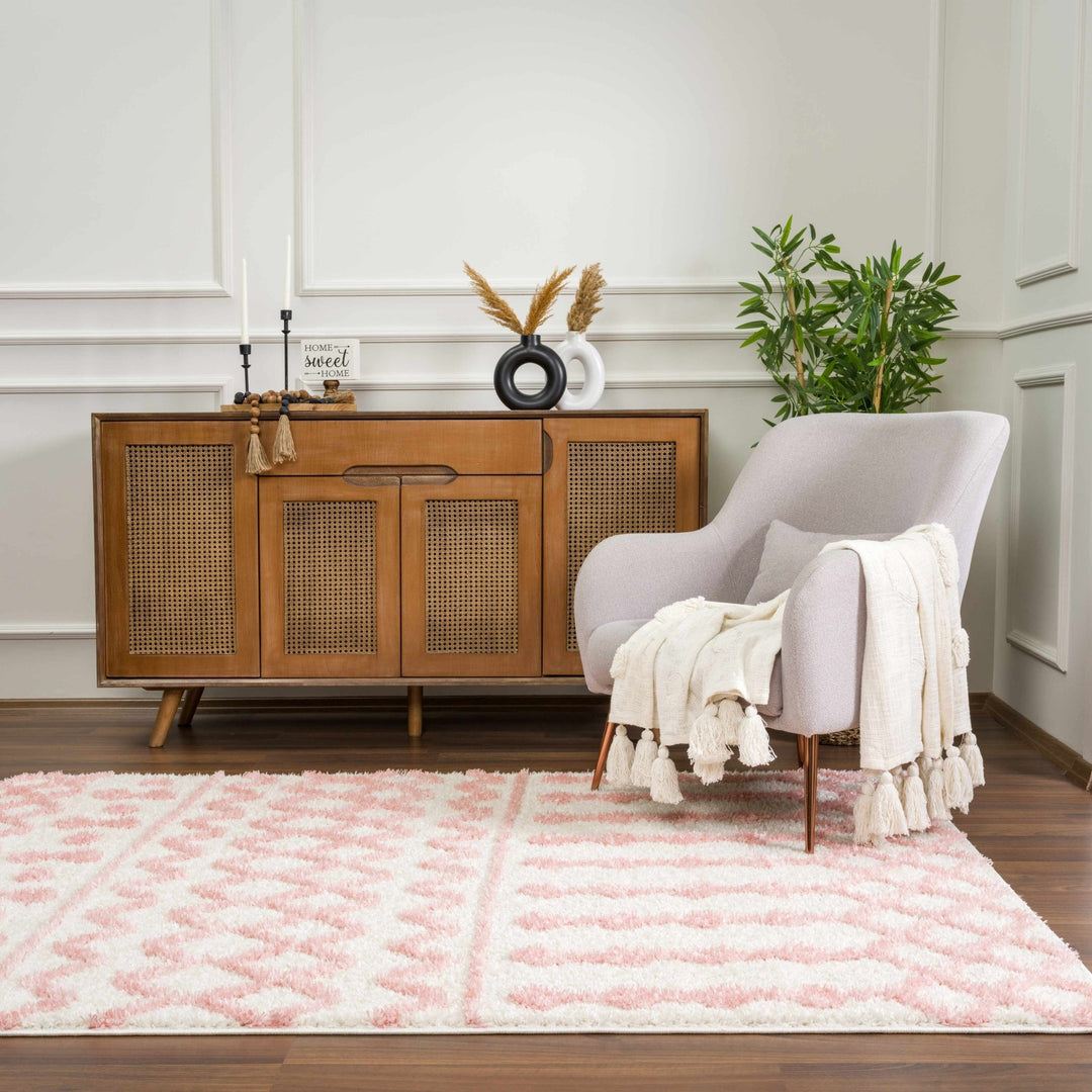 Ivory and Peach Tribal Design High low Texture Plush Pile Area Rug - The Rug Decor