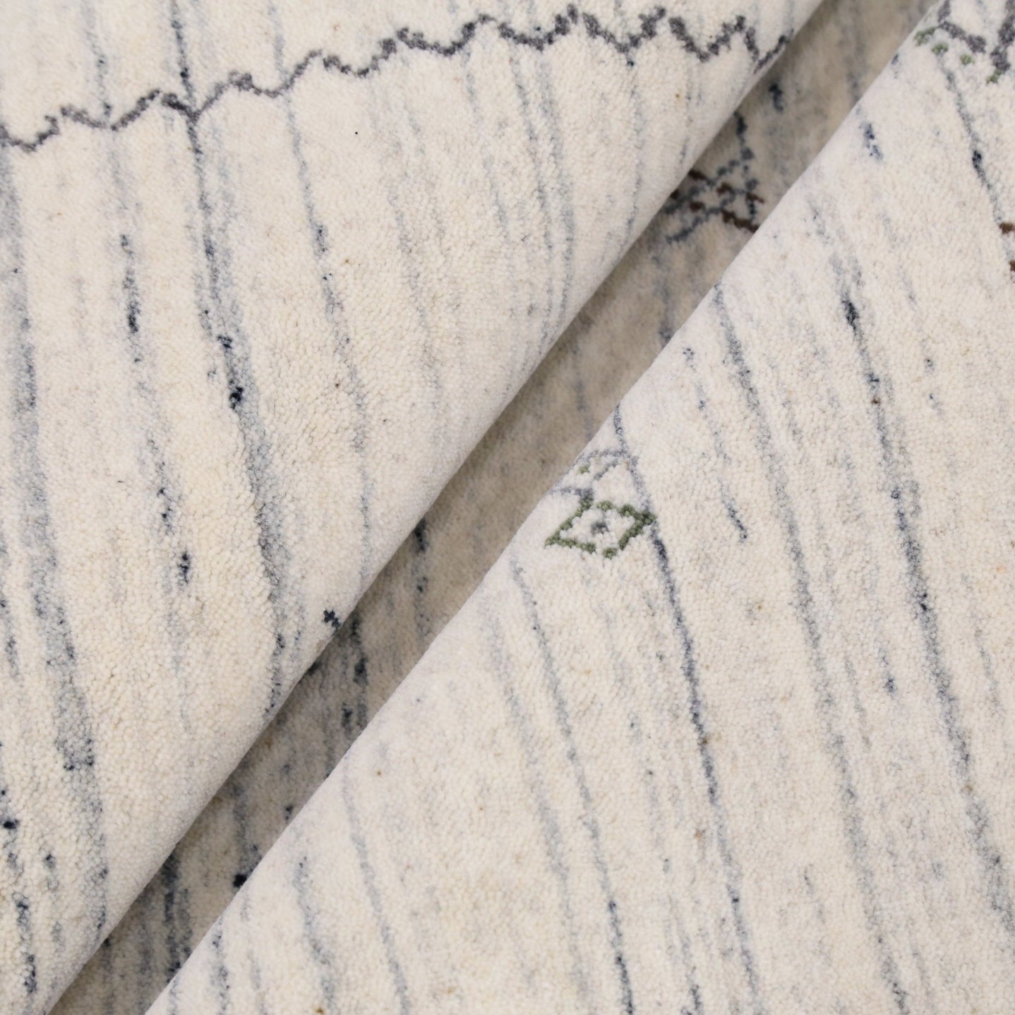 Ivory Modern Tribals Design Hand Loomed Wool Area Rug - The Rug Decor