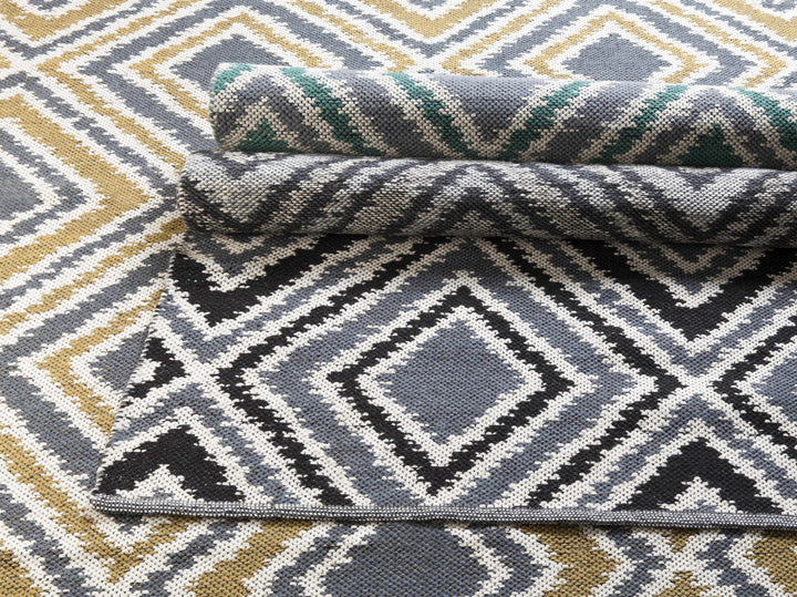 Northmoor Modern Gray And Green Hand Woven Wool Area Rug