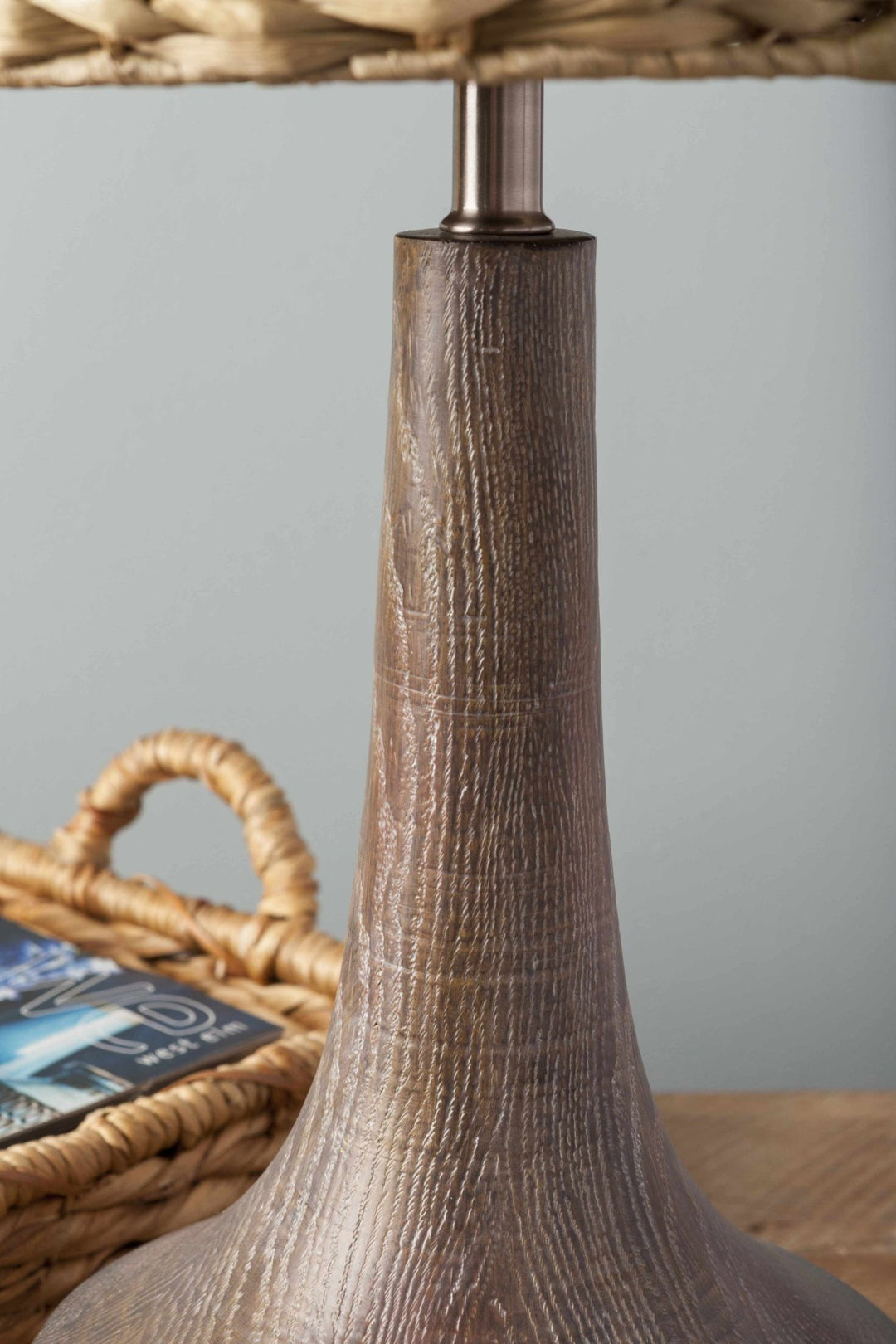 Kabankalan Seagrass Resin Table Lamp - The Rug Decor