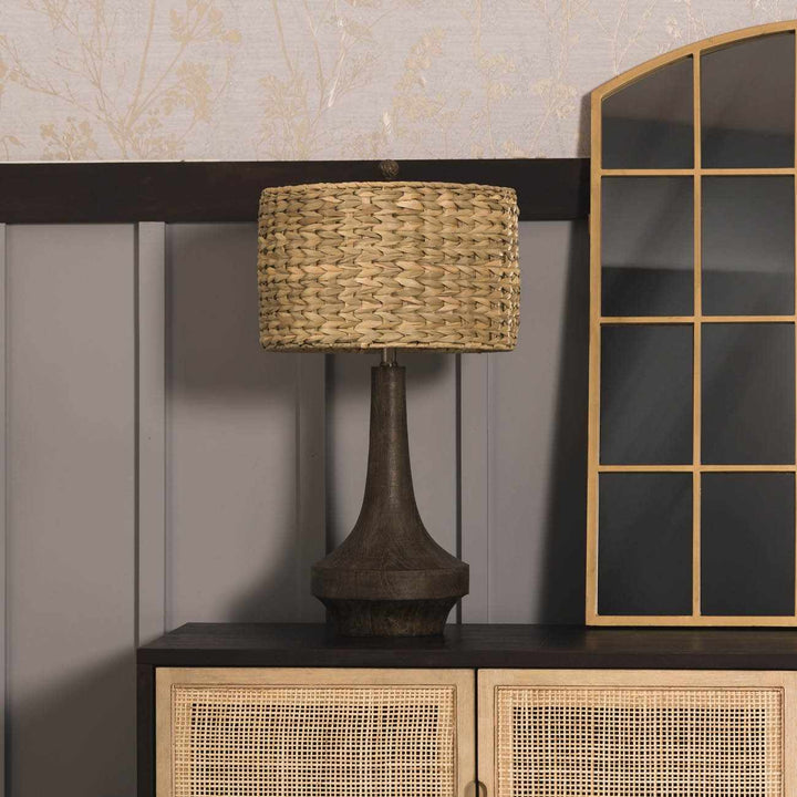 Kabankalan Seagrass Resin Table Lamp - The Rug Decor