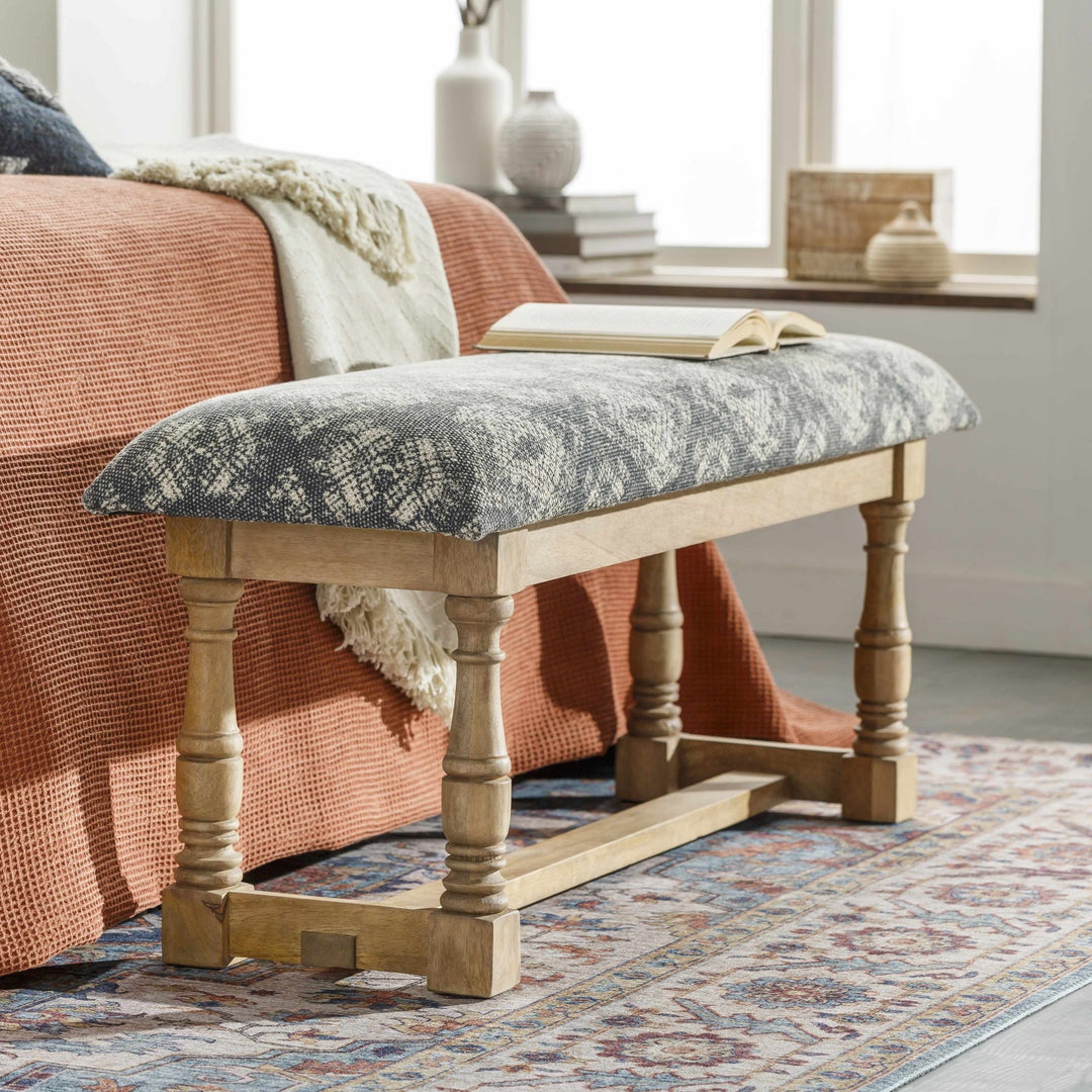 Kapaa Traditional Style Ivory And Blue Area Rug - The Rug Decor