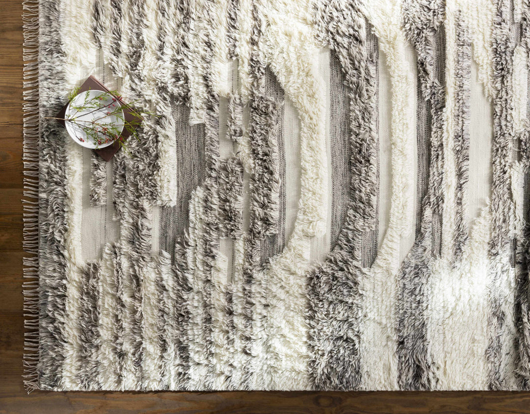 Kingsthorpe Modern Style Ivory And Gray Hand Woven Area Rug