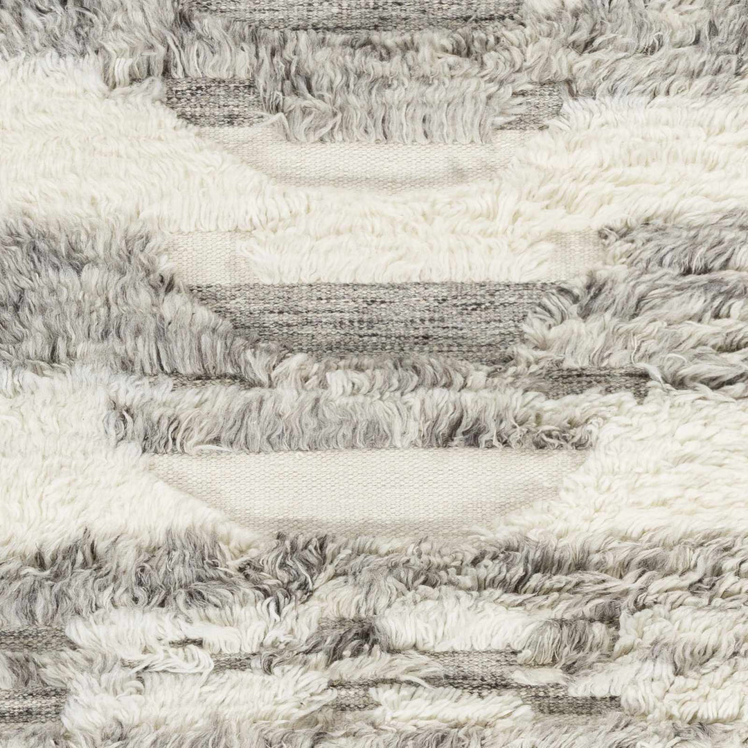 Kingsthorpe Modern Style Ivory And Gray Hand Woven Area Rug