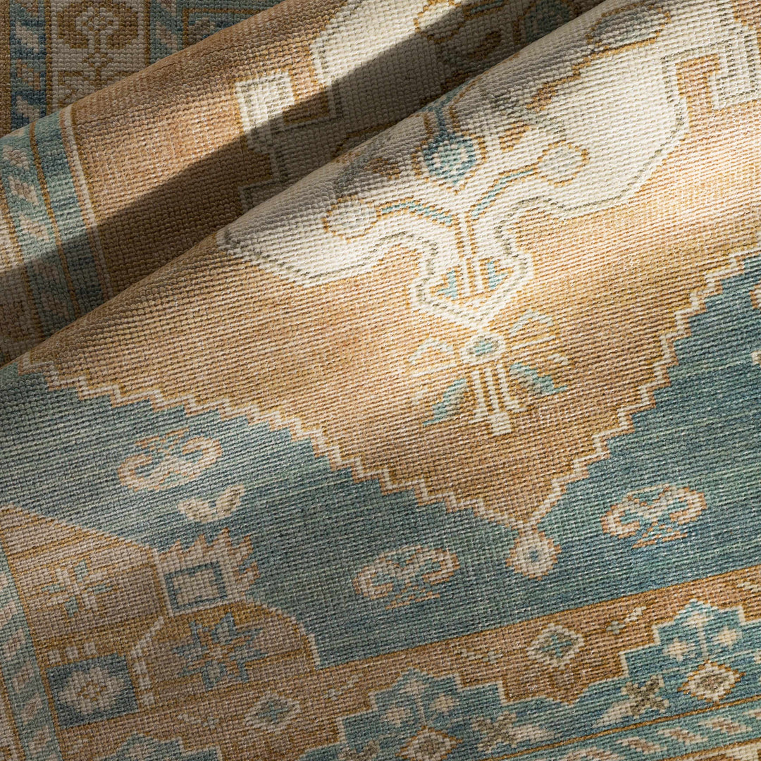 Ligayan Traditional Beige And Blue Hand Knotted Wool Rug