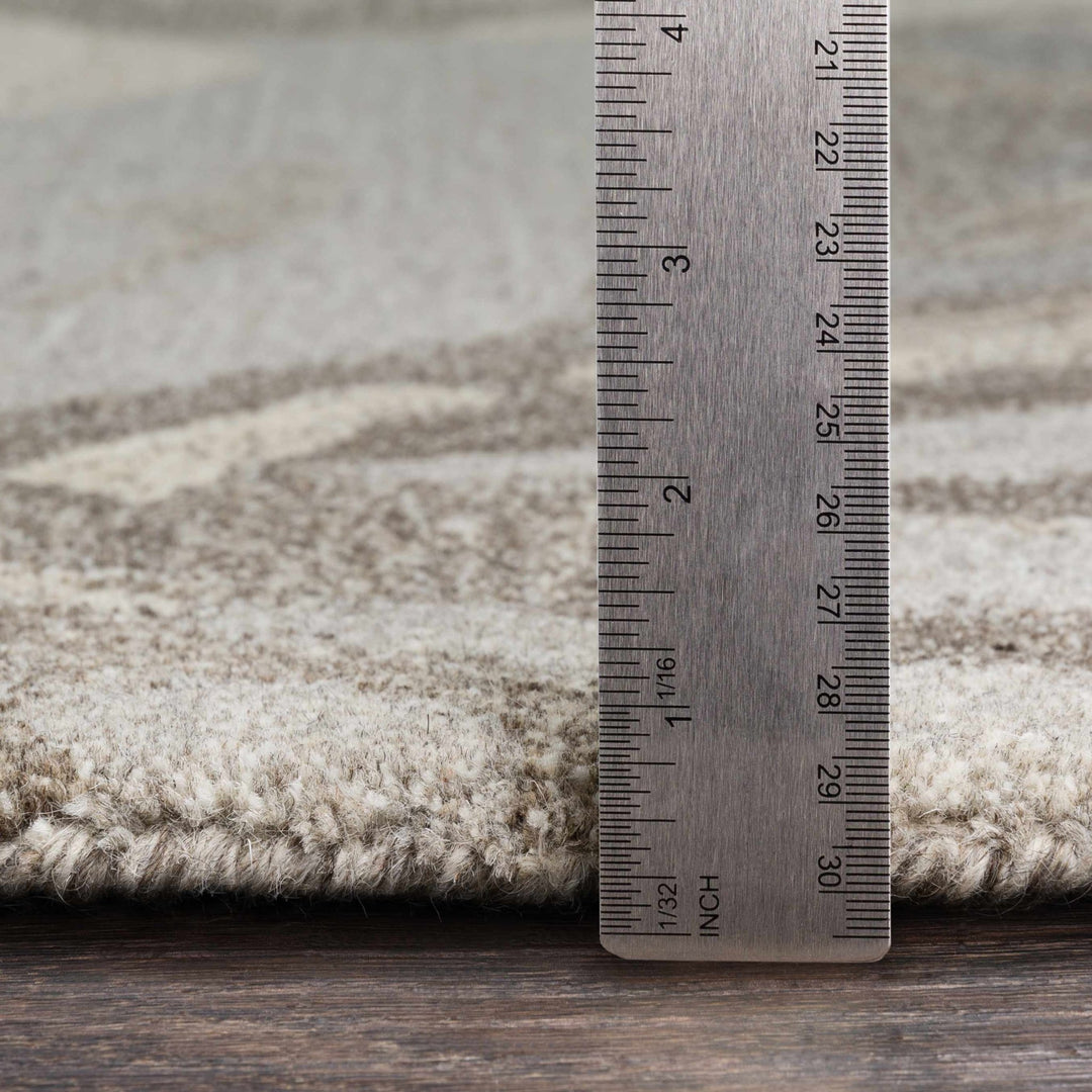 Livabliss Contemporary Gray And Beige Floral Wool Rug - The Rug Decor