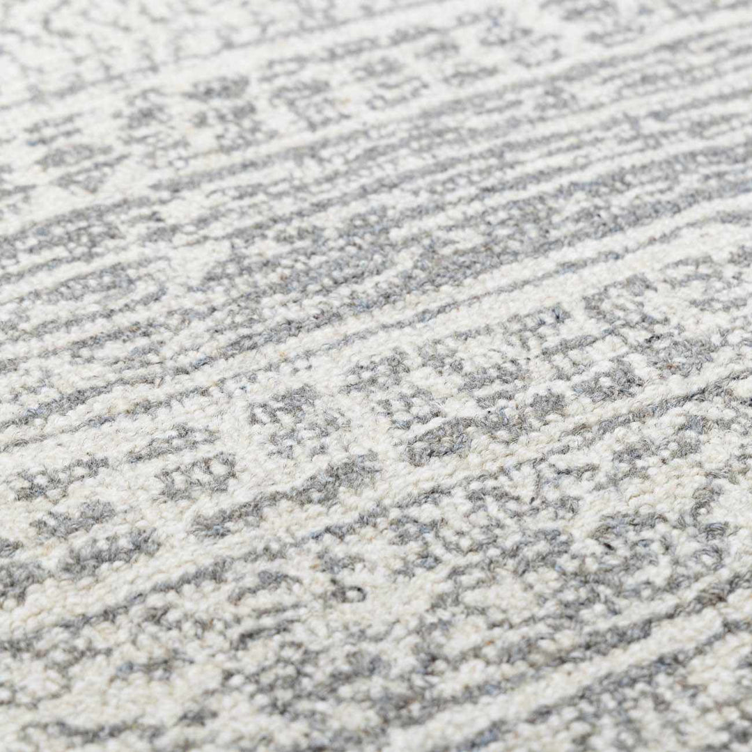 Livabliss Kinmundy Bohemian Design Gray Hand Tufted Wool Rug - The Rug Decor