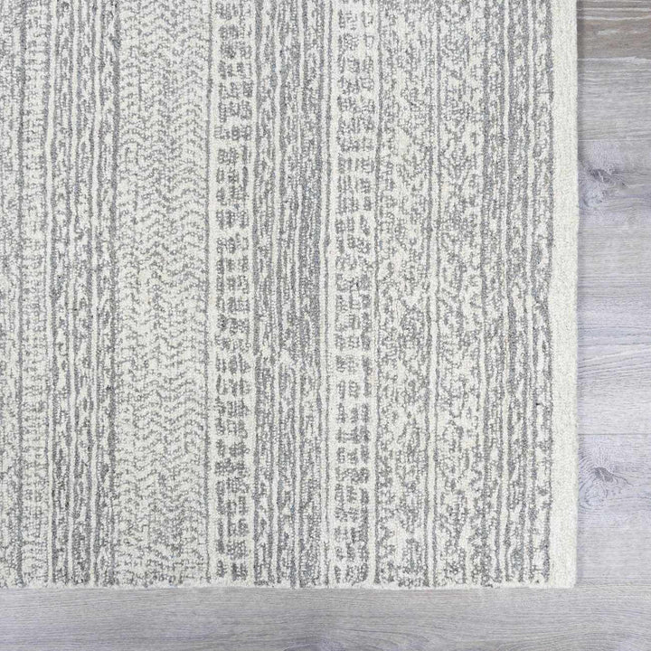 Livabliss Kinmundy Bohemian Design Gray Hand Tufted Wool Rug - The Rug Decor