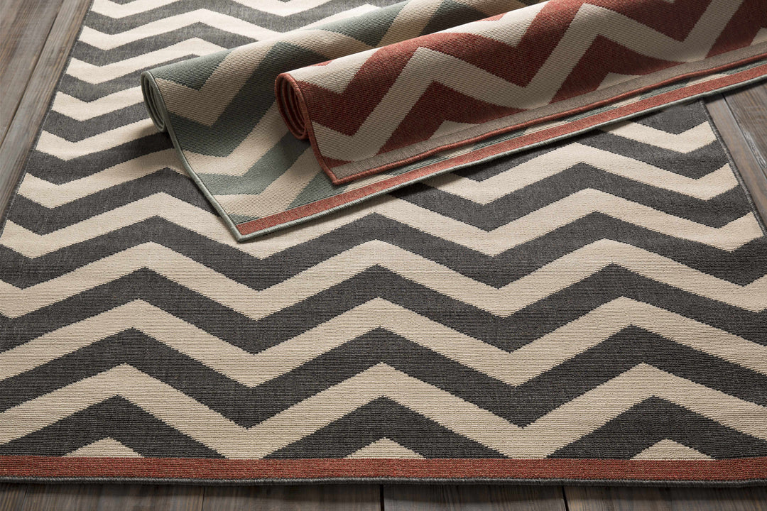 Lockhart Contemporary Geometrical Black And Ivory Rug