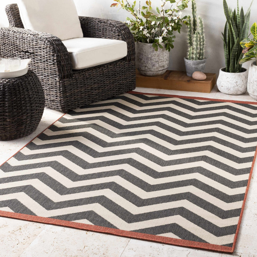 Lockhart Contemporary Geometrical Black And Ivory Rug - The Rug Decor