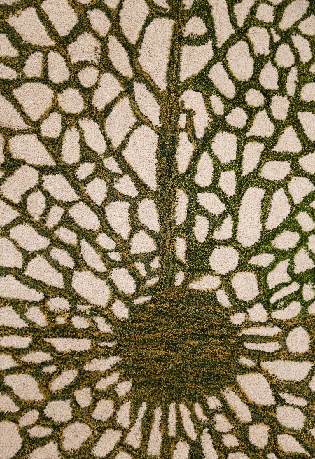 Lotus Lace Green Hand Tufted Wool Area Rug - The Rug Decor