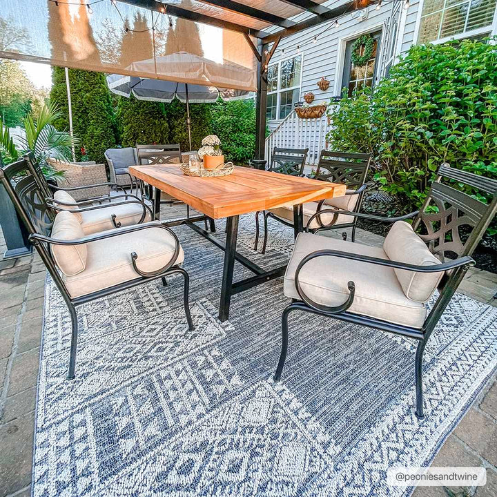 Luddenham Modern Style Ivory And Gray Area Rug - The Rug Decor