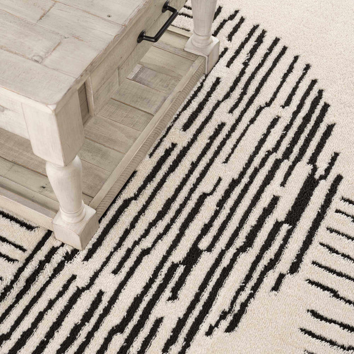 Mahsa Modern Geometric Design Cream And Black Rug - The Rug Decor