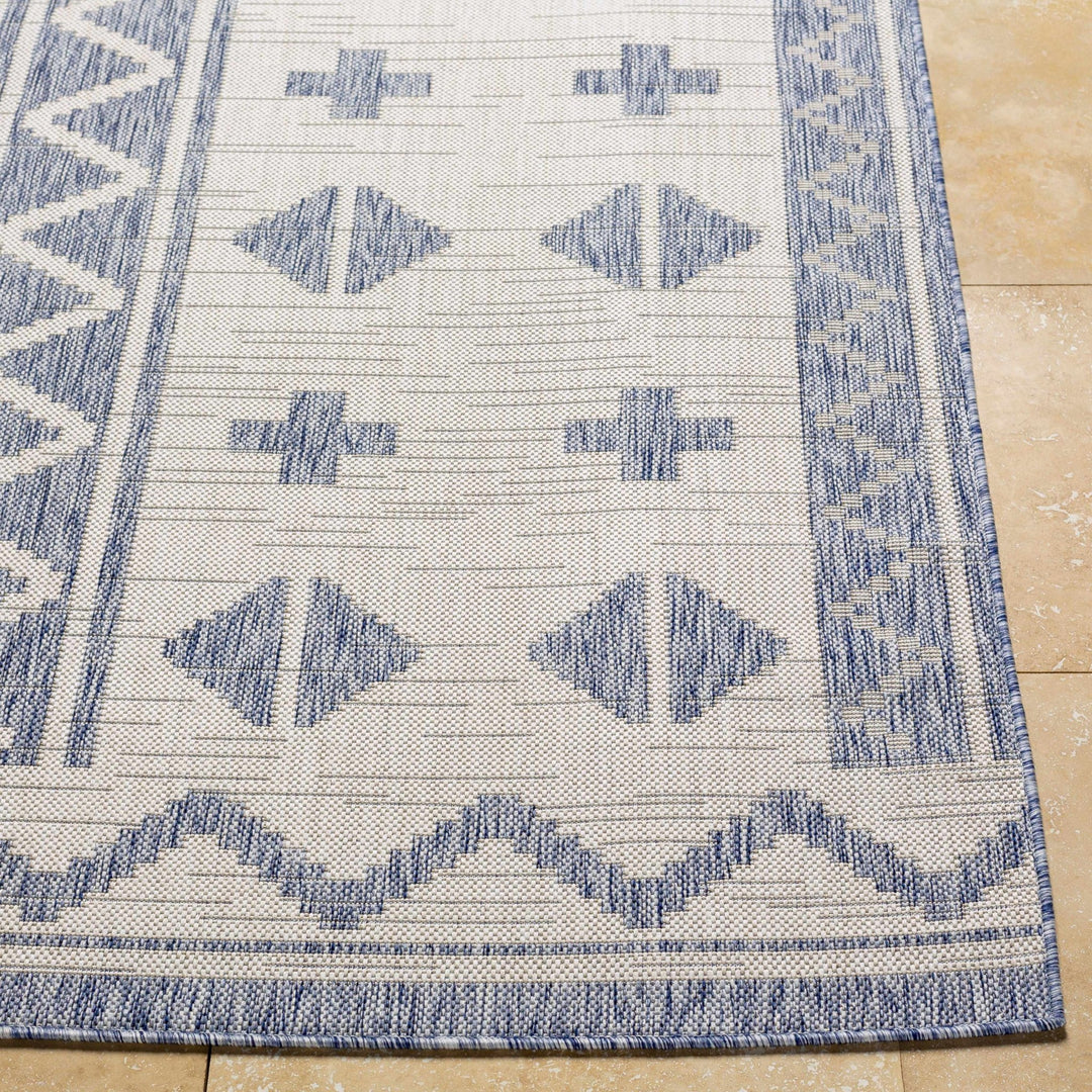 Mangoso Bohemian Style Gray & Off White Area Rug - The Rug Decor