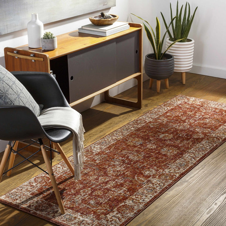 Maniwaki Rust And Ivory Traditional Style Area Rug - The Rug Decor