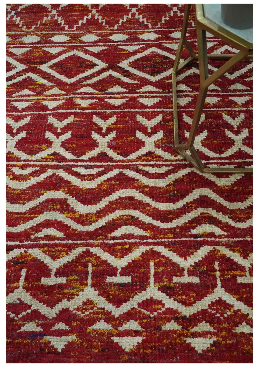 Maroon and Ivory 5.6x8.6 Hand Knotted Southwestern Tribal Trellis Recycled Silk Rug - The Rug Decor