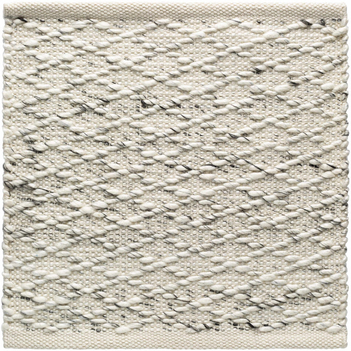 Martin Ivory Modern Style Hand Woven Area Rug - The Rug Decor