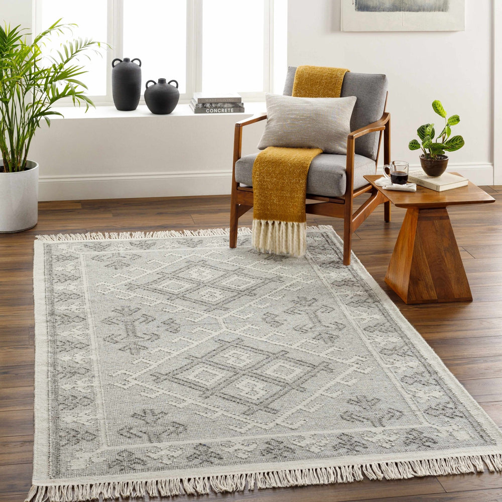 Memo Contemporary Geometrical Gray And Ivory Area Rug - The Rug Decor