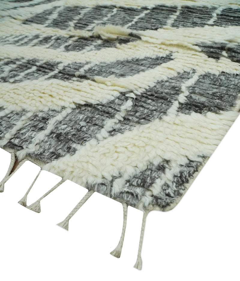 Modern Abstract 5x8 Ivory and Charcoal Texture Moroccan Style Plush Pile wool Rug - The Rug Decor