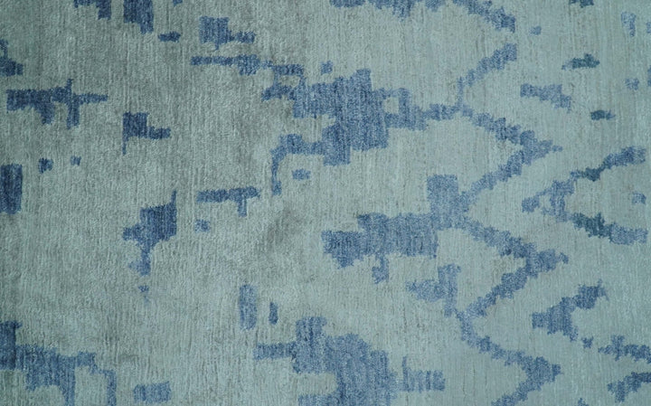 Modern Abstract Blue And Gray Hand Knotted 6x9 Bamboo Silk Area Rug - The Rug Decor