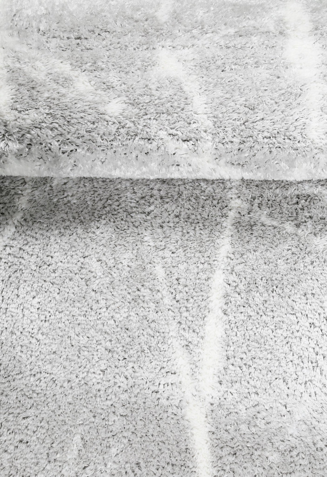 Modern Abstract Design Silver 5x7 Viscose Rug - The Rug Decor