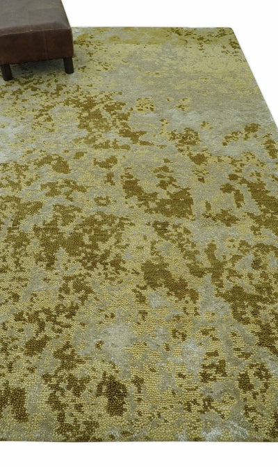 Modern Abstract Shades of Olive and Silver 5x8 Hand knotted wool and art silk area rug - The Rug Decor