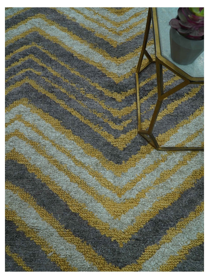 Modern Chevron Design Gold And Beige 5.6x8 Hand Knotted Bamboo Silk Area Rug - The Rug Decor