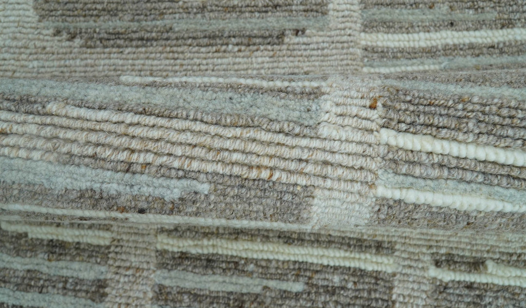 Modern Contemporary Beige And Gray Hand Knotted 2x3 Wool Area Rug - The Rug Decor