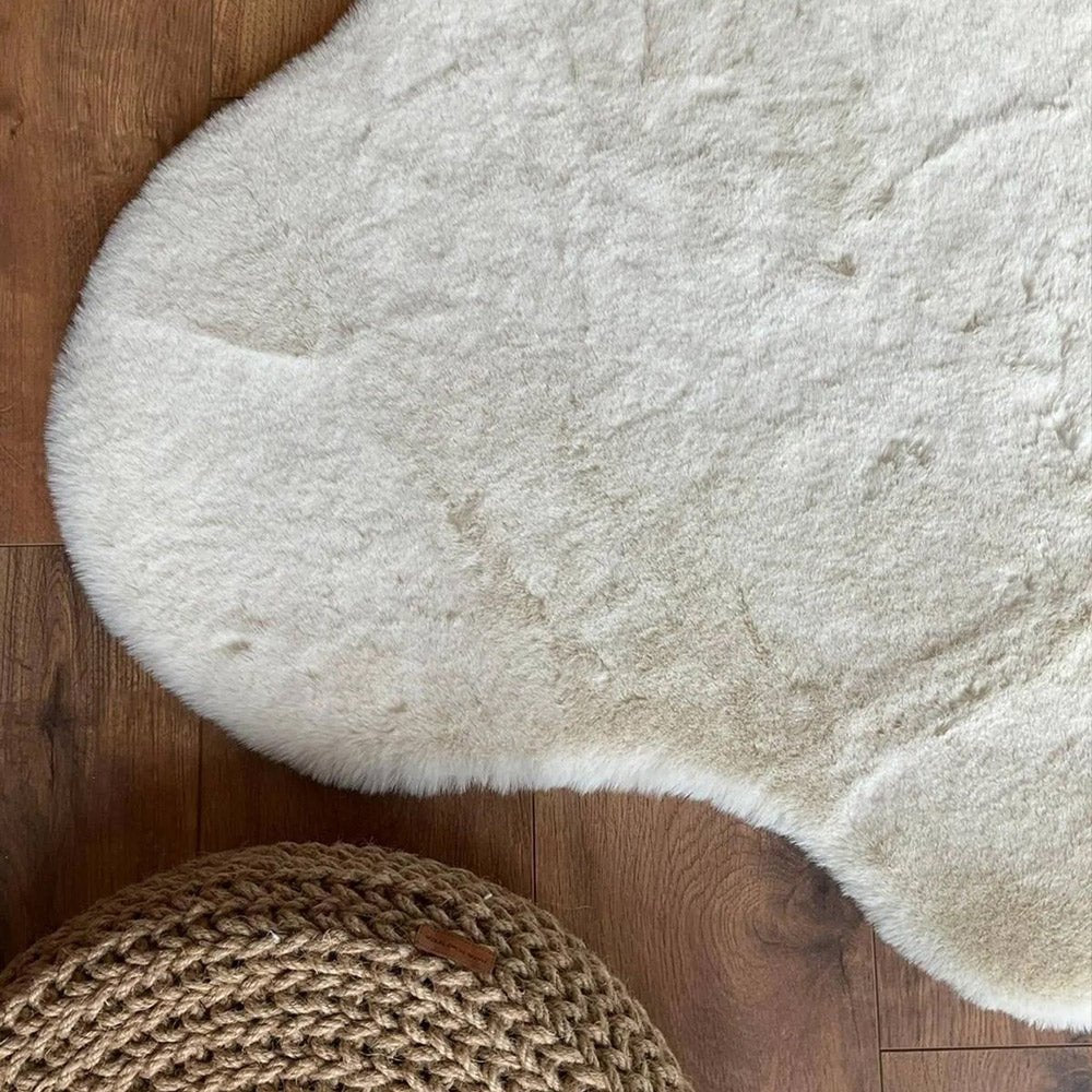 Modern Faux Rabbit White Machine Washable Silk Rug - The Rug Decor