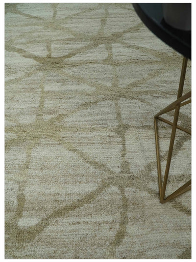 Modern Geometrical 5.3x7.8 Ivory and Beige Hand Knotted wool area rug - The Rug Decor